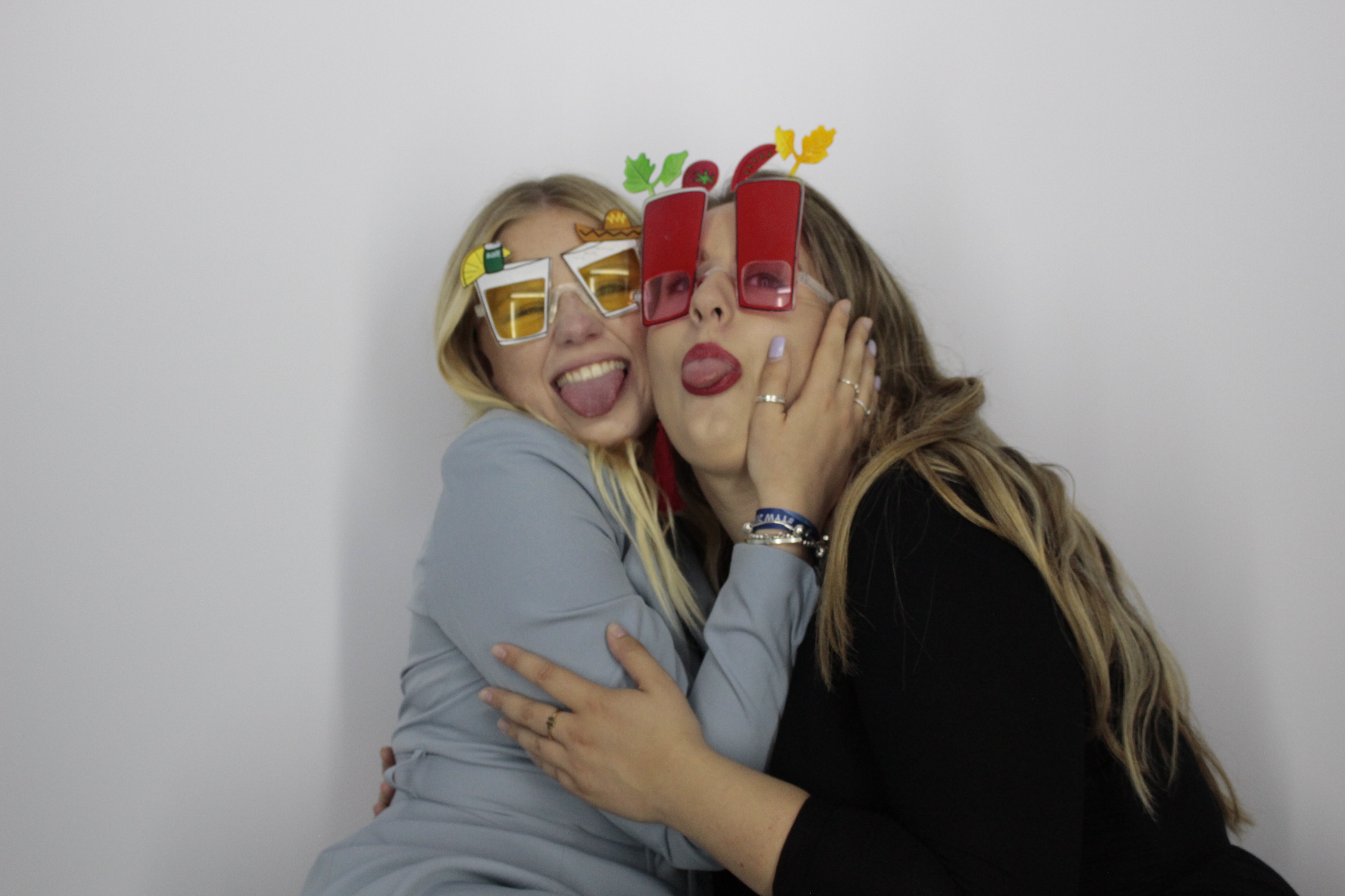 Eleanor's 50th Birthday | View more photos from the event at gallery.myphotoboothexperience.co.uk/u/MyPhotoBoothExperienceLtd/Eleanors-50th-Birthday
